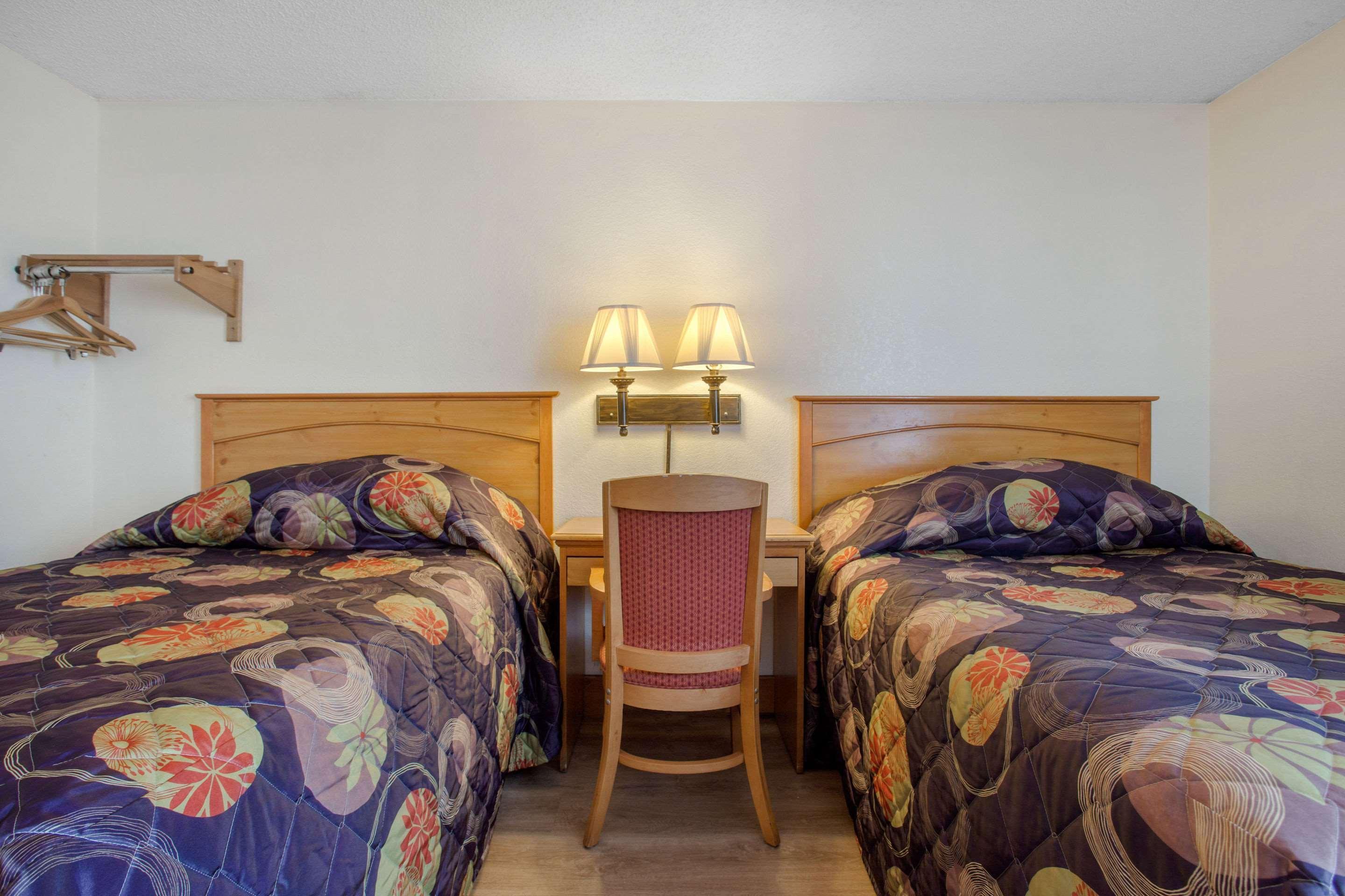 Rodeway Inn Άσβιλ Εξωτερικό φωτογραφία