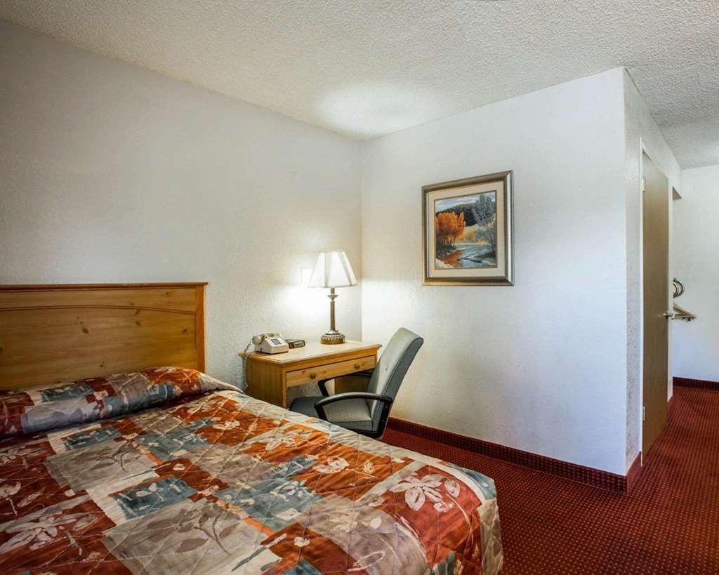 Rodeway Inn Άσβιλ Δωμάτιο φωτογραφία